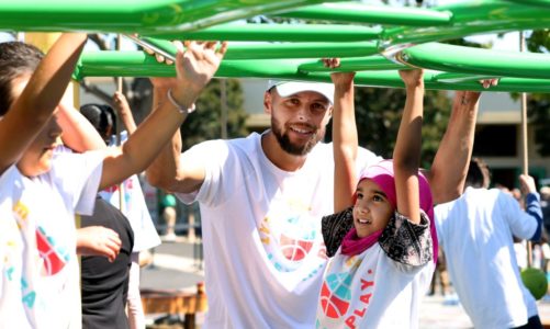 Steph and Ayesha Curry open new schoolyard in Oakland